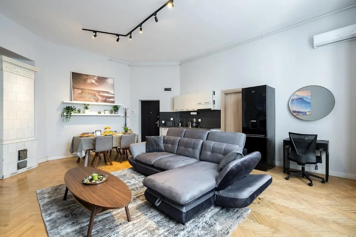 Ferienwohnung Sunny Large Flat - Amzei Square - Superb Balcony Bukarest 0*,  Rumänien